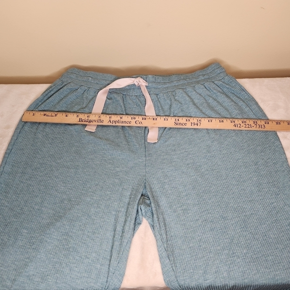 NWOT Well+Calm Lightweight Ribbed Knit Joggers Blue/Green XL - Picture 9 of 10